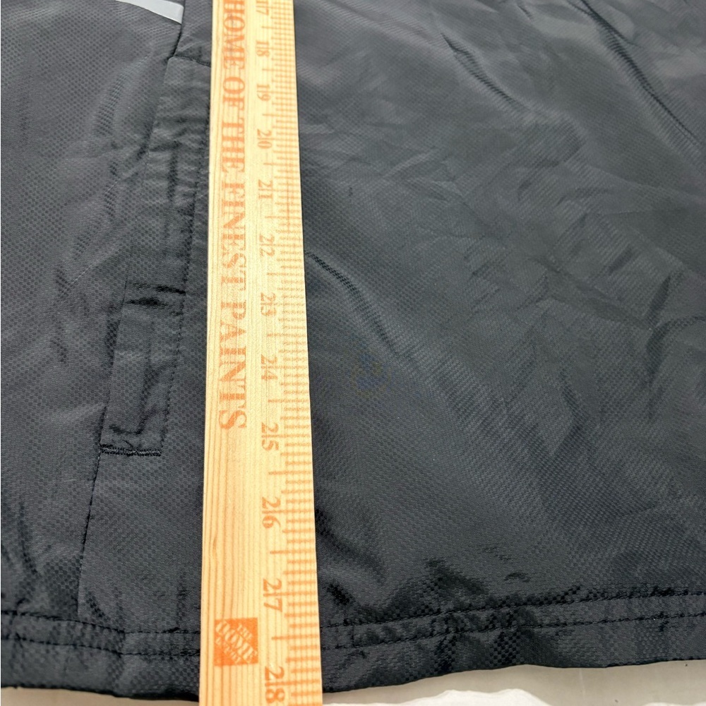 Men's Adidas 1/4 Zip Golf Black Wind Vest. Side Zip Pockets. M - Picture 11 of 12